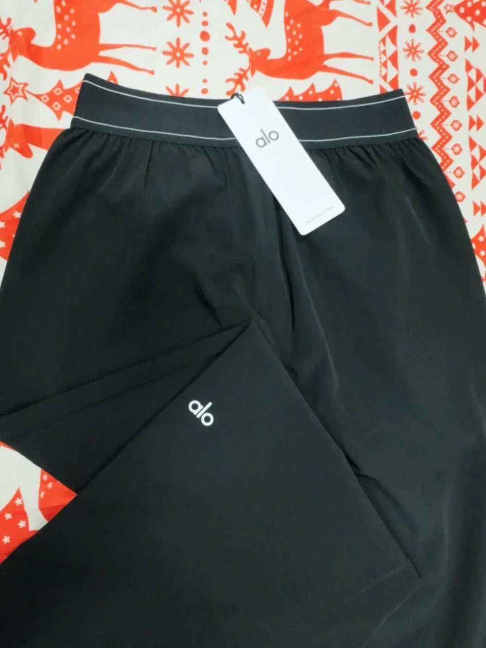 ALO Yoga brand new